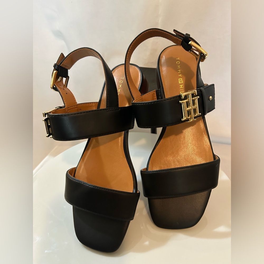Tommy Hilfiger - Black Sandals with Gold Buckle - Picture 6 of 11